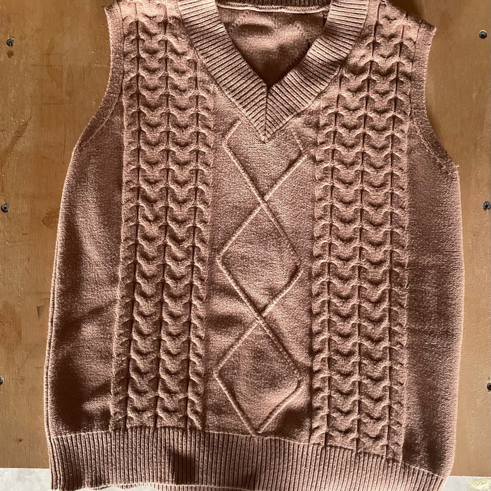 Women’s Tan Sweater Vest